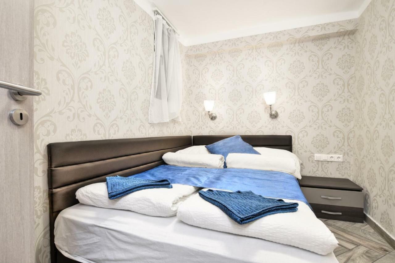 Center Businessclass Apartment Budapest Ngoại thất bức ảnh